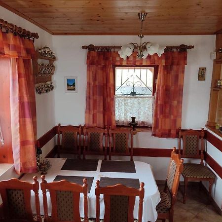 Szent Orban Vendeghaz Apartment Ábrahámhegy Екстериор снимка